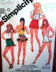 5937 Simplicity  CUTE 83 1 METER TIE/ RUFFLE OR NOT SHORTS PATTERN 10-14 cut